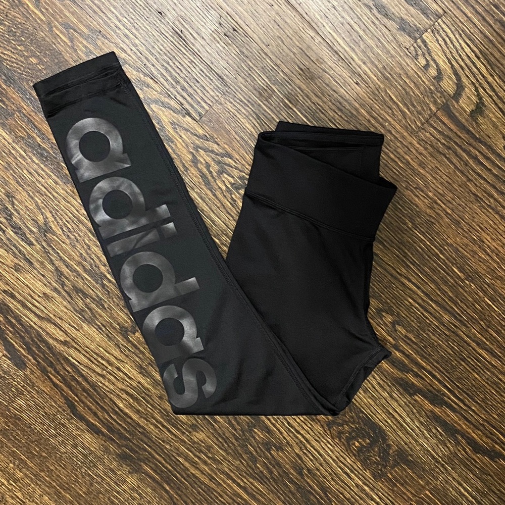 Athletic leggings